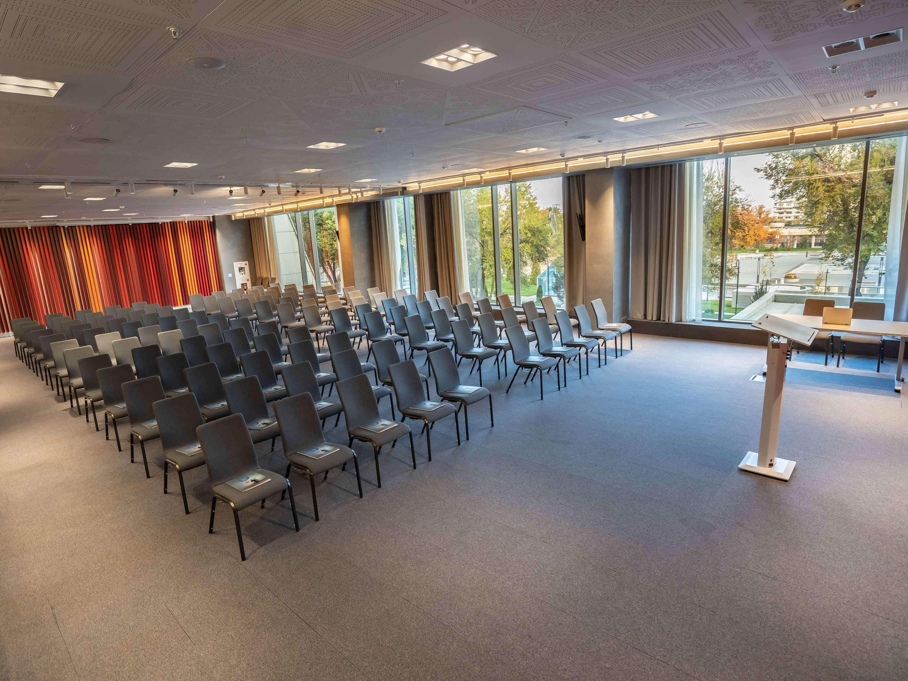 Novotel Almaty City Center Luaran gambar